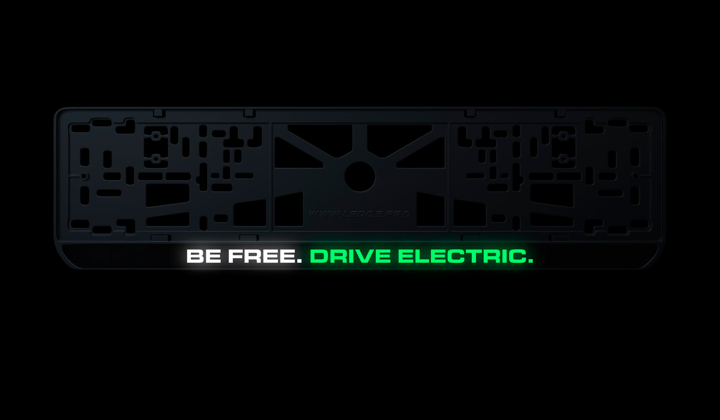 Рамка номерного знаку: BE FREE. DRIVE ELECTRIC