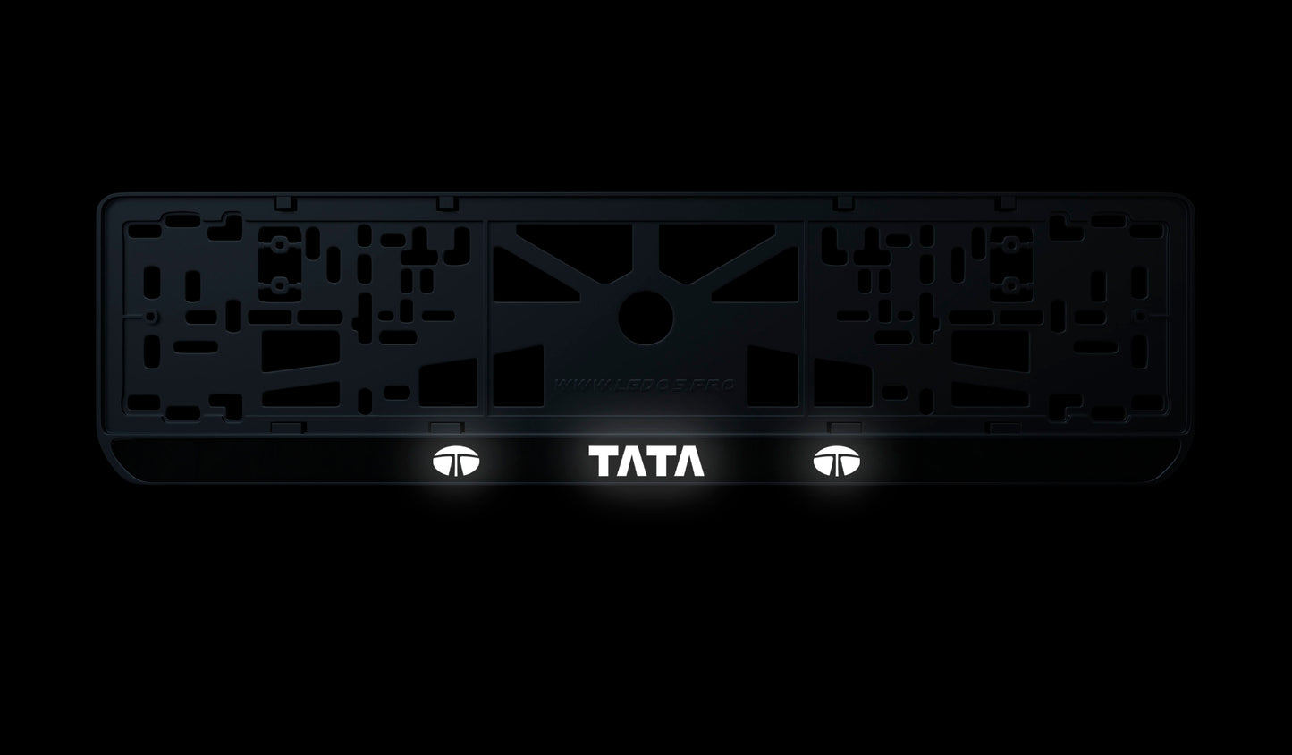 Рамка номерного знаку: TATA